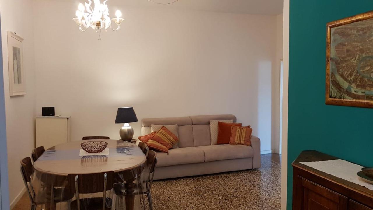 Residenza Emilia Apartamento Veneza Exterior foto
