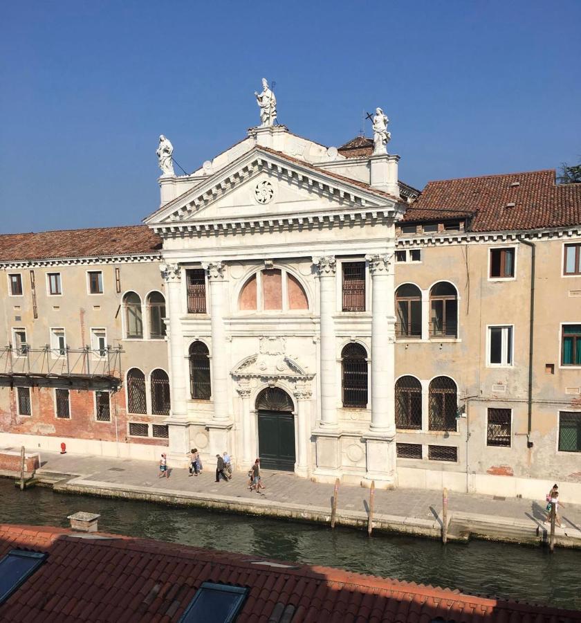 Residenza Emilia Apartamento Veneza Exterior foto